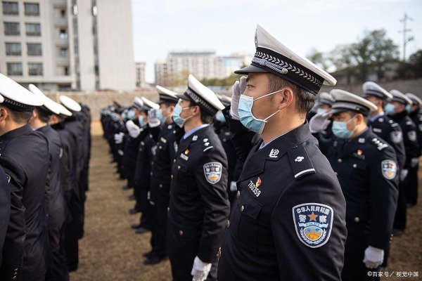 ag九游会网站全情尽享娱乐、赛事投注辅警们终于不错告别那些“爷爷辈”的制服-九游会J9·(china)官方网站-真人游戏第一品牌